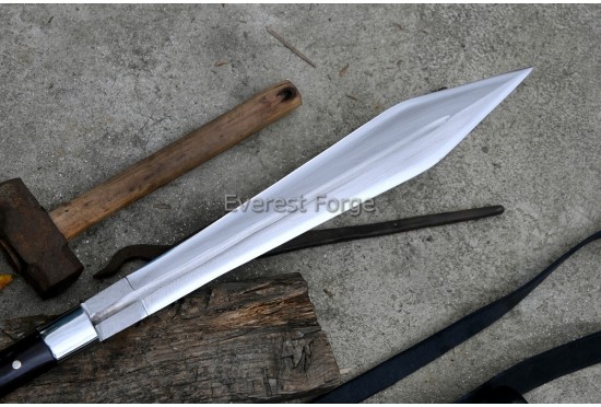 Sword Spear — Hand-Forged Gladius-Style Long War Spear